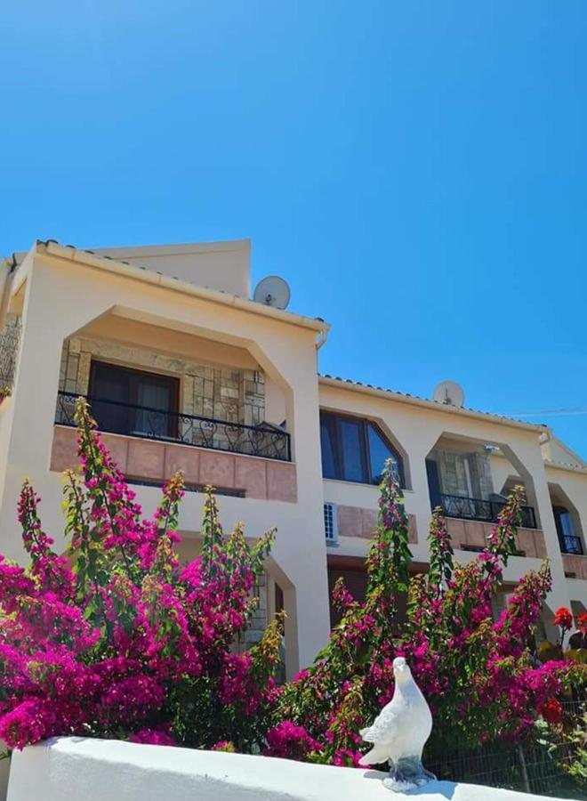 Loukia'S Studios And Apartments Paramonas  المظهر الخارجي الصورة