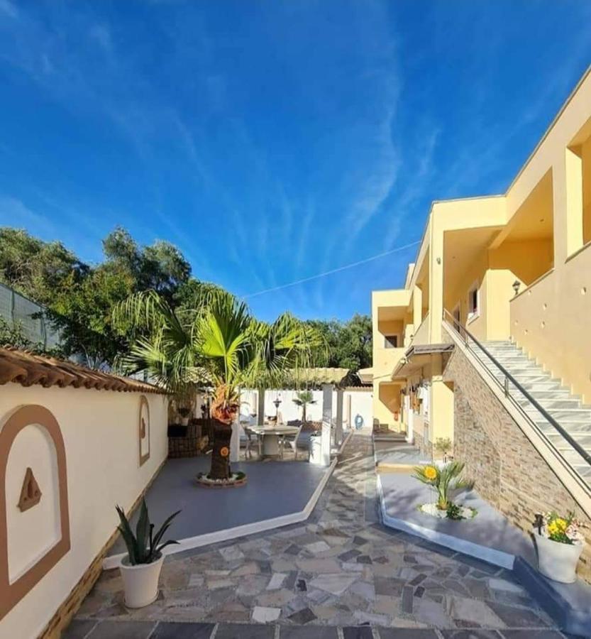 Loukia'S Studios And Apartments Paramonas  المظهر الخارجي الصورة
