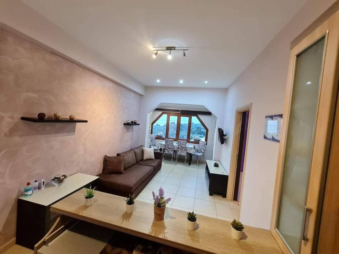 Loukia'S Studios And Apartments Paramonas  المظهر الخارجي الصورة